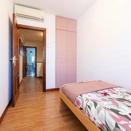 Duplex Mika En Playa De *